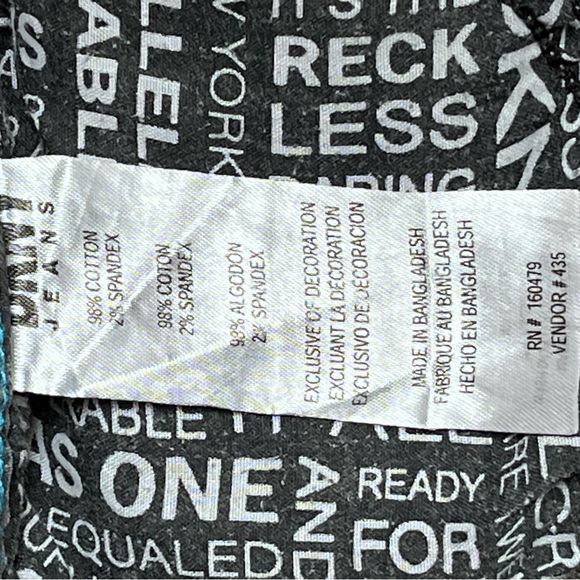 Like New DKNY Authentic Jeans Mens 34w/32L Bedford Slim Fit - Picture 2 of 10